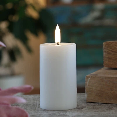 LED Mini Kerze Thea Uyuni Piffany Echtwachs Timer bis 400 Stunden H: 7,5cm weiß - Bild 1 von 4