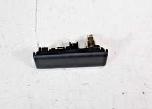 2012-2013 Range Rover Sport Radio Stereo Auxiliary Audio Jack CH2219C166DA OEM - Picture 1 of 3