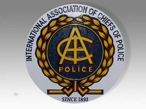 Asociación Internacional Jefe de Policía Caoba Hecho a Mano Placa Sello Emblema - Imagen 1 de 7