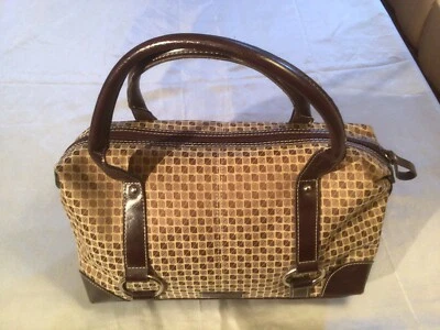 Bolso de mano Nike Co marrón de cuero y tela con 4 compartimentos Foto 1 de 4