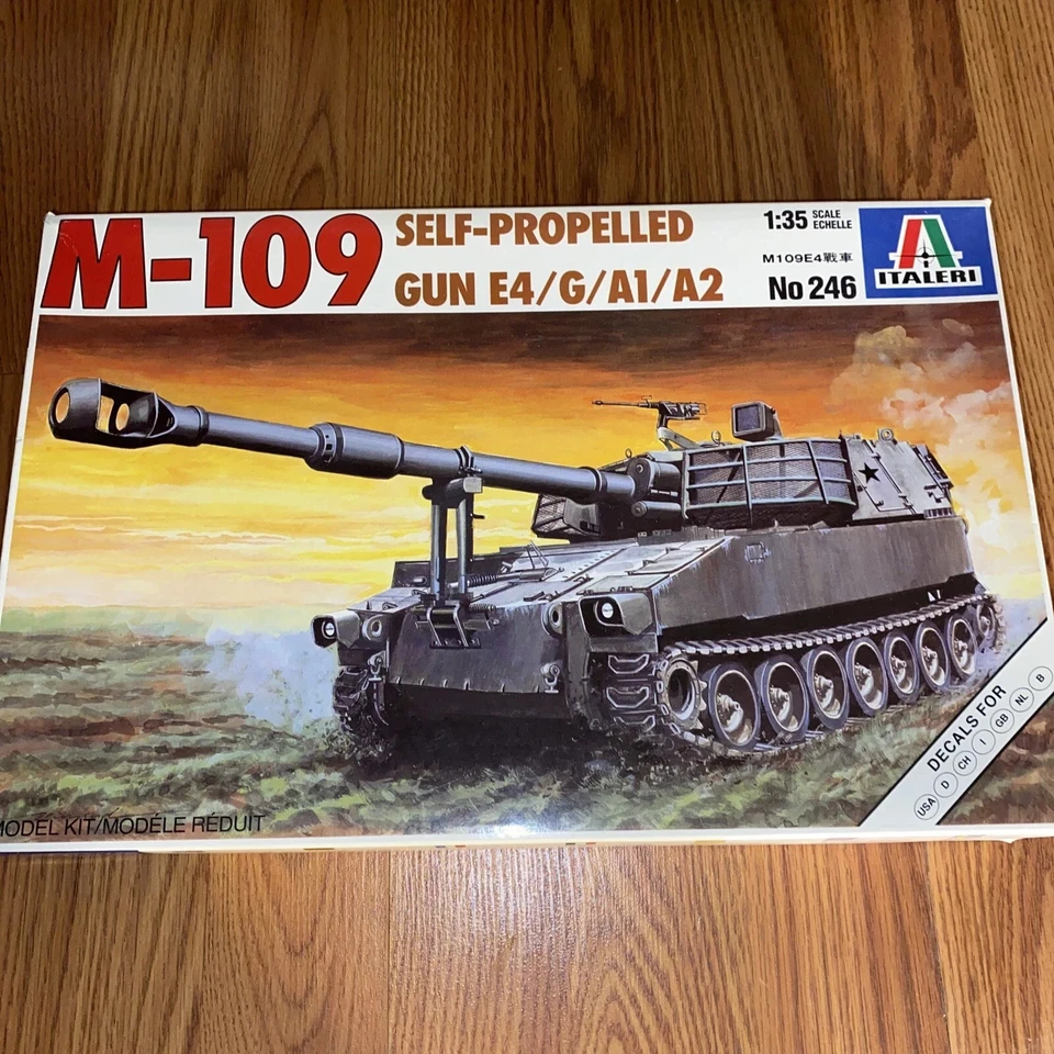 ITALERI 246 M-109 E4/G/A1/A2 + conv.M109AL IDF royal mod 101 1/35 (leggi descr.) - Immagine 1 di 1