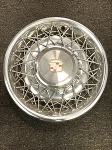 Vintage Cadillac Hub Cap Spoke Wire #16725 1975-1985 - Picture 1 of 4