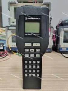Motorola KVL3000 plus Keyloader T6717B w/ 6 Algos / 2 Modes & Astro25 ASN - Zdjęcie 1 z 13