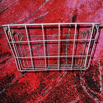 Una (1) cestas de rejilla de alambre de metal resistentes manijas de tono cobre 11,5 x 8 x 6 granja Foto 1 de 4