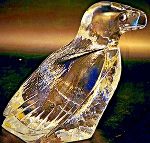 Kosta Boda Glass Eagle World Wildlife Fund 1976, Limited Edition, Signed, Mint - Picture 1 of 5