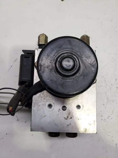 Lincoln LS 2000-2002, bomba de pieza de freno antibloqueo, n.º de parte: XW43-2C219-AE Foto 1 de 4