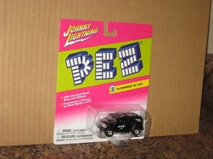 Johnny Lightning Pez 2004 Hummer H2 SUV '04 - Bild 1 von 2