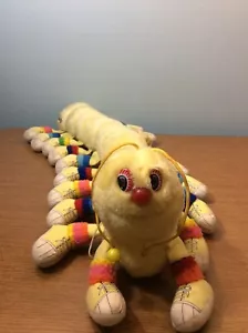 1984 Lots-A-Lots-A-Leggggggs Caterpillar Centipede Commonwealth Yellow Plush 20 - Picture 1 of 6