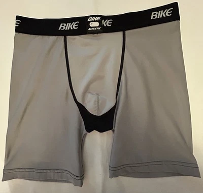 Bike Compression Shorts Gray And Black Size Large 5 Inch Inseam - Imagem 1 de 4