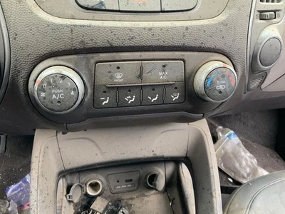 Climate Control Heat/AC OEM  Manual  14-15 TUCSON 1335453 Foto 1 de 4