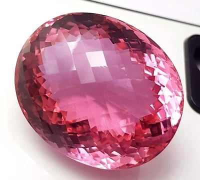 100+ Ct Rose Quartz Oval Shape Pendent Size Lab Created Pink Color Gemstone - Image 1 of 4