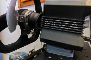 Moza R9 Compatible Wheel 15 Degree Tilt DeskTable Mount Bolt on Clamp Sim Rig - Picture 1 of 1