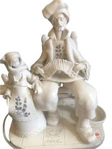 Ceramiche D'Arte Figurine Signed F. Molo Italy of Accordian Man + Girl Listening - Picture 1 of 12