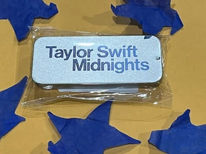 Brandneu IN HAND Taylor Swift Midnights authentische Gitarren-Plektren-Set - Bild 1 von 4