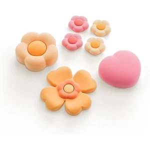 GeekShare Cross D-Pad Button Cap ABXY Key Button Thumb Grips For Switch 2 Flower - Picture 1 of 5