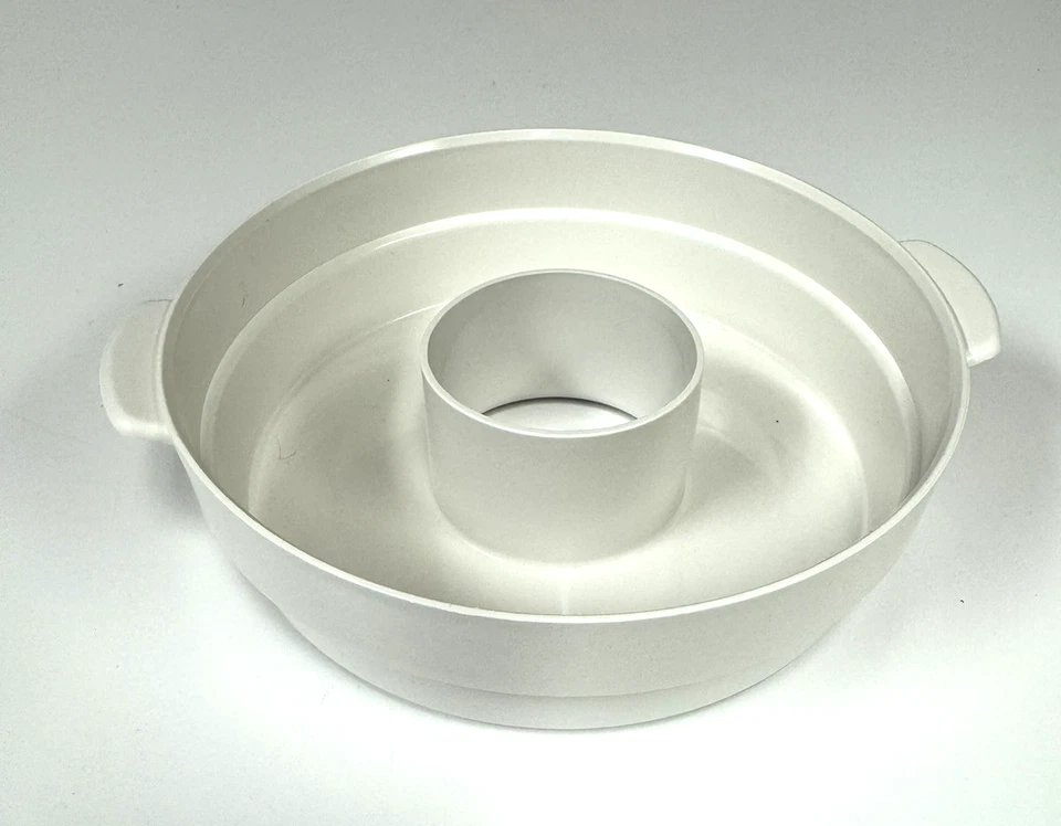 Black & Decker Handy Steamer Plus HS90 Replacement Drip Tray with Handles - Image 1 of 1