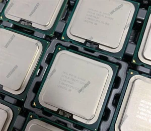 Processore CPU Intel Core 2 Extreme QX9650 quad-core 3 GHz LGA775 - Foto 1 di 1
