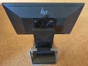 HP Integrated Work Center–Desktop Mini/Thin Client G1V61AT and HP E202 Monitor - Picture 1 of 5