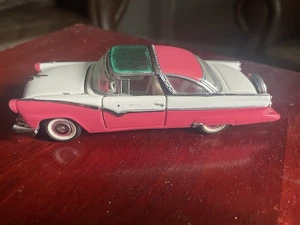 Franklin Mint 1955 Ford Fairlane Crown Victoria 1/43 - Picture 1 of 6