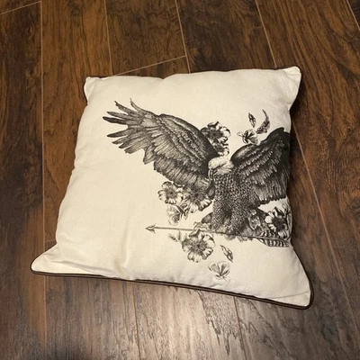 almohada colectiva hechizo y la gitana Foto 1 de 4