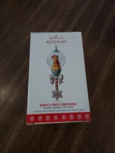WINNIE THE POOH BABY’S FIRST CHRISTMAS ORNAMENT FIGURE 2017 HALLMARK DISNEY - Picture 1 of 1