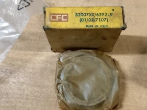 CUSCINETTO A RULLI CONICI BEARING NUOVO CFC 32007XX 639229 01/02/7107 - Foto 1 di 1