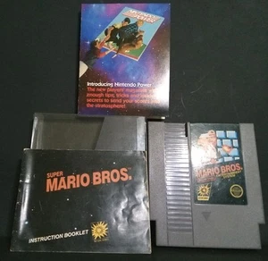 Super Mario Bros. (Nes)(1985) 5 Screw w Book, R.O.B. Poster & Nintendo Power Ad - Picture 1 of 23
