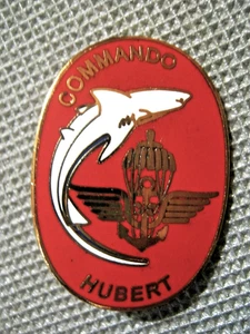 INSIGNE DES COMMANDOS MARINE LE COMMANDO HUBERT ETAT EXCELLENT - Picture 1 of 2