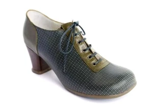 RaRe JOHN FLUEVOG OPERETTAS: FLAGSTAD 9.5 OXFORD LACE UP SHOES HEELS PUMPS green - Picture 1 of 3