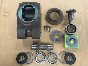 Bush Hog Disc Mower DM70 80 90 180 190 Rotor Gear Box Assy 87494 / 87495 Bushog - Picture 1 of 5