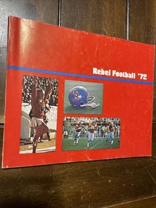 1972 Ole Miss Mississippi Rebels Football Media Guide - Picture 1 of 3