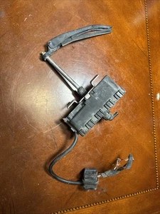 Mercedes-Benz AMG C36 C43 W202 PAIR RIGHT AND LEFT Headlight Washer Wiper Motors - Picture 1 of 13