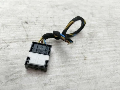 2005 BMW 325i 325xi 330i 330xi E46 Sedan tampa do porta-malas conector lanterna traseira rabo de porco - Imagem 1 de 4