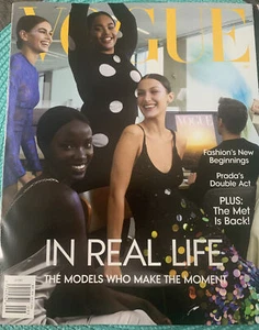 Vogue MAGAZINE September 2021 ISSUE 368 Pages - Picture 1 of 1