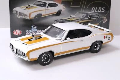 1:18 ACME 1972 Oldsmobile 442 Coupe HURST Drag Outlaw Bianco/Oro - Immagine 1 di 4