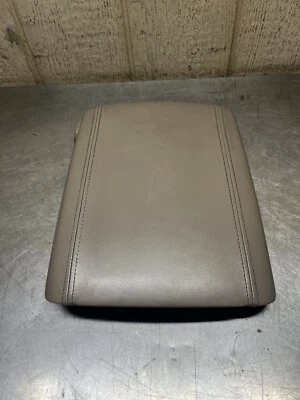 Cadillac Escalade Yukon Denali 2003-2006 reposabrazos tapa bronceado OEM consola central Foto 1 de 4
