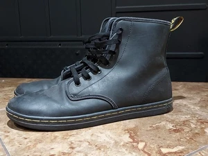 Dr Marten Air Wair 10 Ladies Free Shipping  - Picture 1 of 10