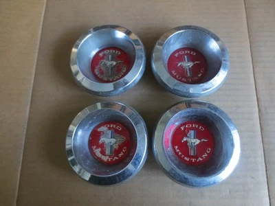 67 68 69 福特野马轮毂盖轮辋轮毂盖中心徽章 14 英寸线 4 — 第 1/4 张图片