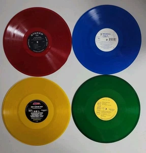 LOT OF 4 MIXED COLORED VINYL RECORDS For Arts Crafts Decoration - Picture 1 of 1