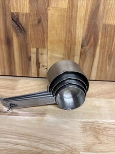 stainless steel measuring cups - Picture 1 of 4