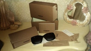 BURBERRY SONNENBRILLE SCHWARZ B4410 3001/8G*BOX/ETUI/ETUI/TUCH/BOOKLET - Bild 1 von 5