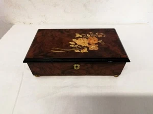 Spieluhr, Schmuckschatulle aus lackiertem Holz Mapsa Schweiz - Bild 1 von 15