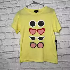 Wildfox Adult T-Shirt Yellow Sunglasses Sunnies Keke Short Sleeve Women's - Picture 1 of 5