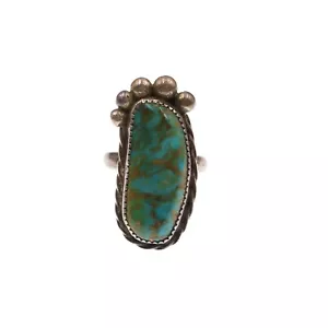 Vintage Native American Sterling Silver and Turquoise Ring Size 7.0 - Picture 1 of 3