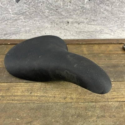 Asiento de sillín de bicicleta vintage Vetta VSA hecho en Italia tela negra 460 g carretera MTB Foto 1 de 4