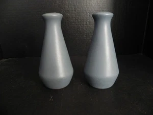 DENBY Echo Blue Shakers -- England - Picture 1 of 3