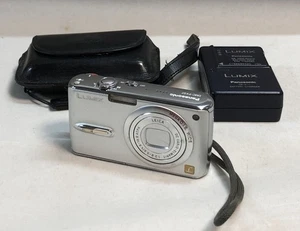Panasonic Lumix DMC-FX07 compact camera Used - Picture 1 of 10