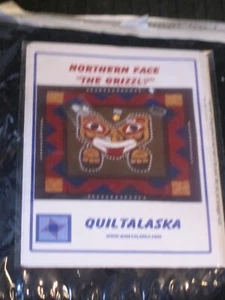 QUILT ALASKA NORTHERN FACE "THE GRIZZLY" QUILT SET 29" X 29" - Bild 1 von 2