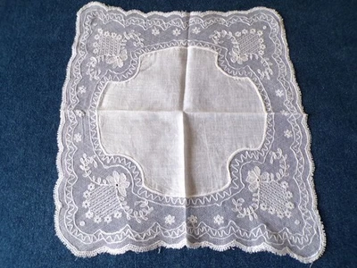 POCHETTE MOUCHOIR ANCIEN TULLE BRODE COTON - Photo 1/4