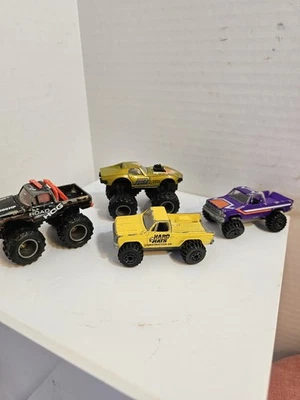 De colección. Ford Zee/Zylmex 1978, 2 Road Champs de 1980 y Corvette Motormax Foto 1 de 4